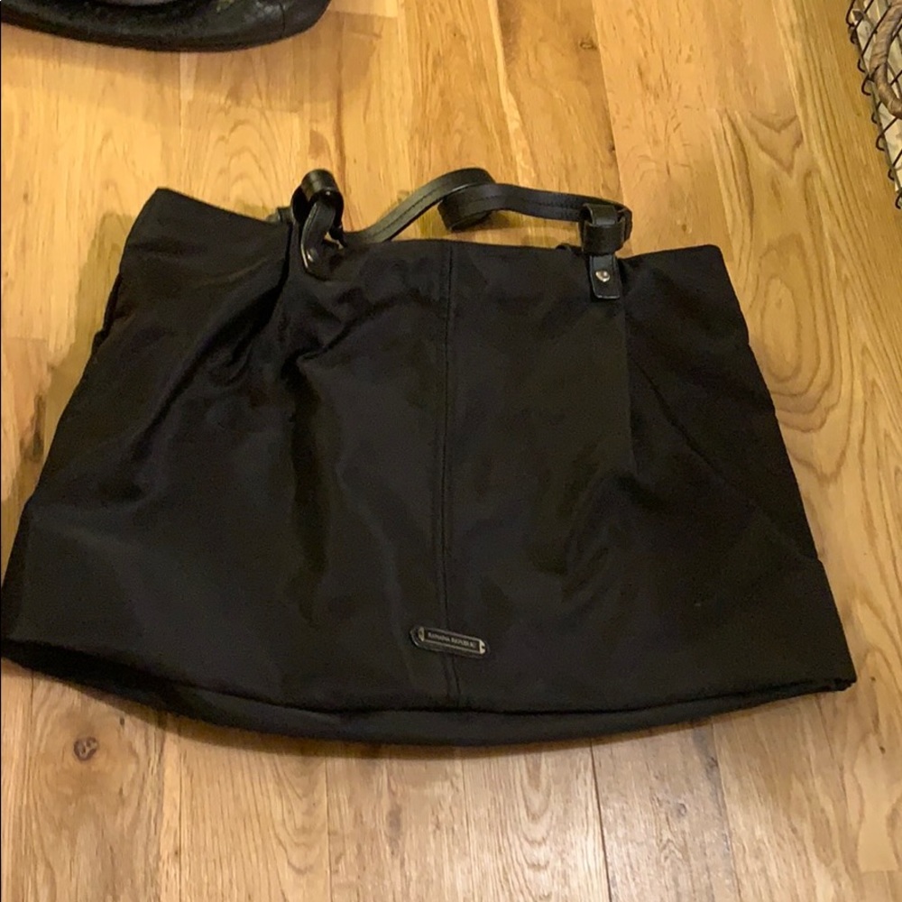 Nylon tote